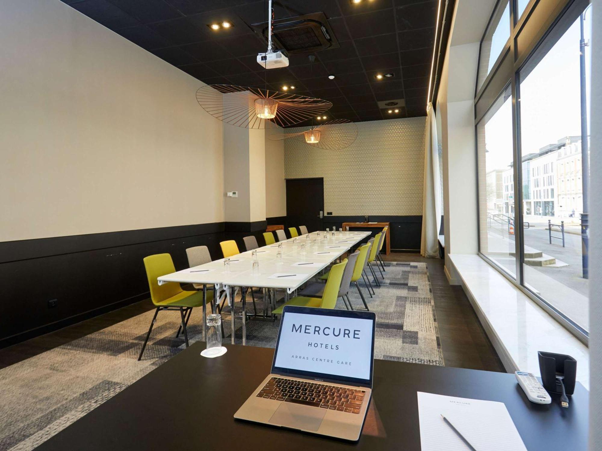 Mercure Arras Centre Gare Zewnętrze zdjęcie