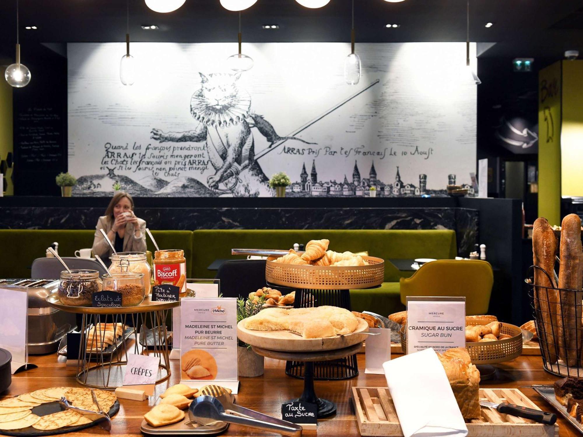Mercure Arras Centre Gare Zewnętrze zdjęcie
