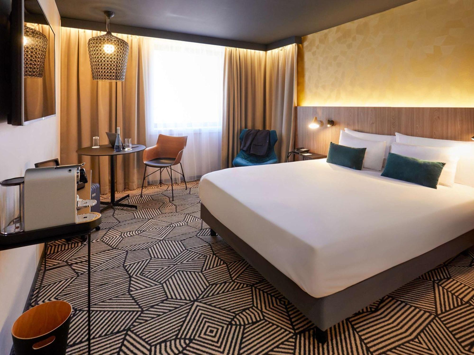 Mercure Arras Centre Gare Zewnętrze zdjęcie