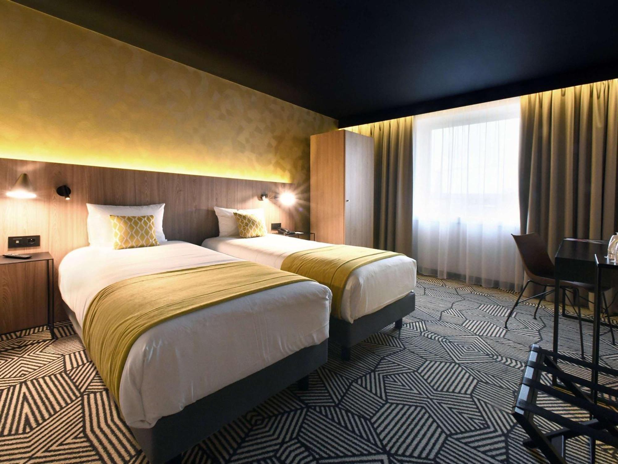 Mercure Arras Centre Gare Zewnętrze zdjęcie